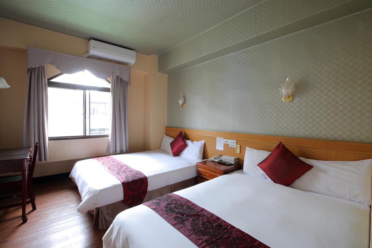 Chiayi Crown Hotel Exteriér fotografie
