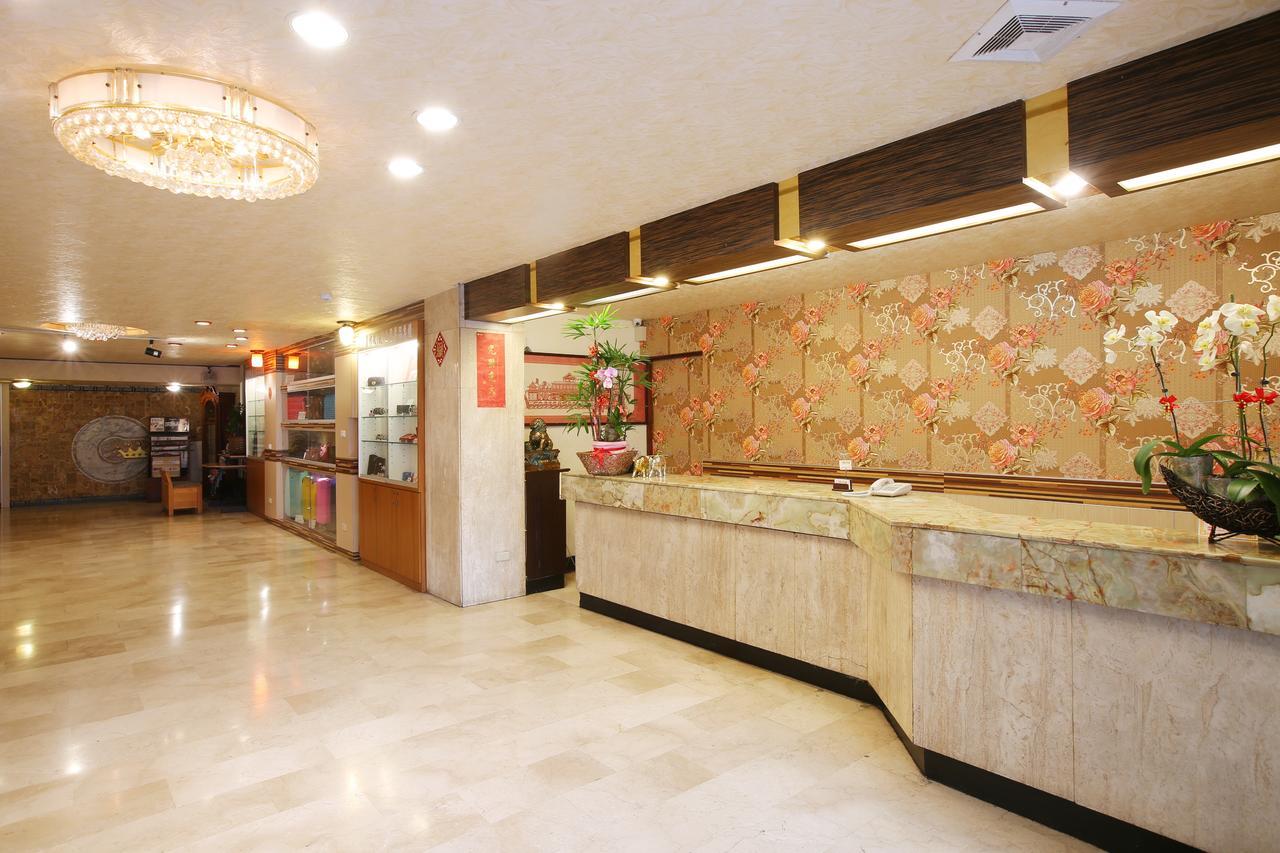 Chiayi Crown Hotel Exteriér fotografie