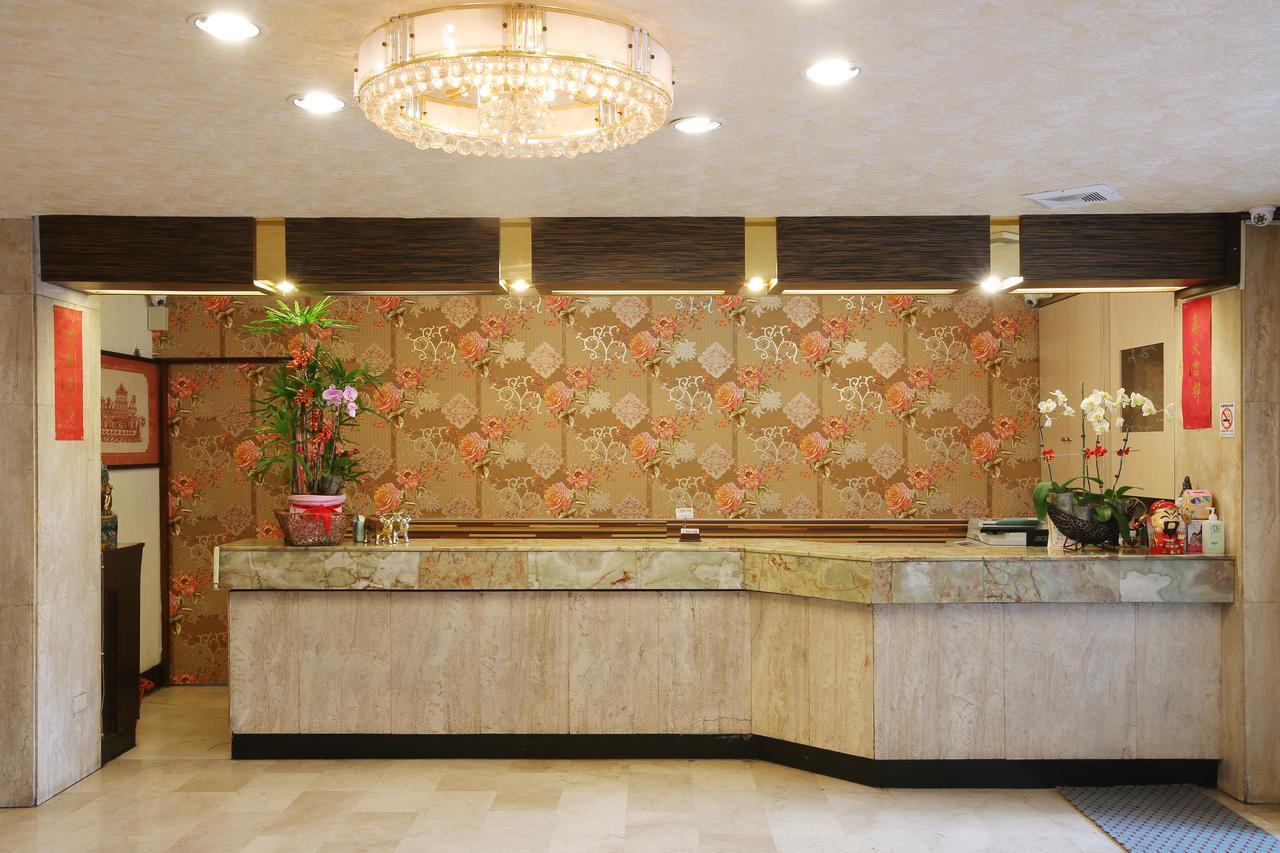 Chiayi Crown Hotel Exteriér fotografie