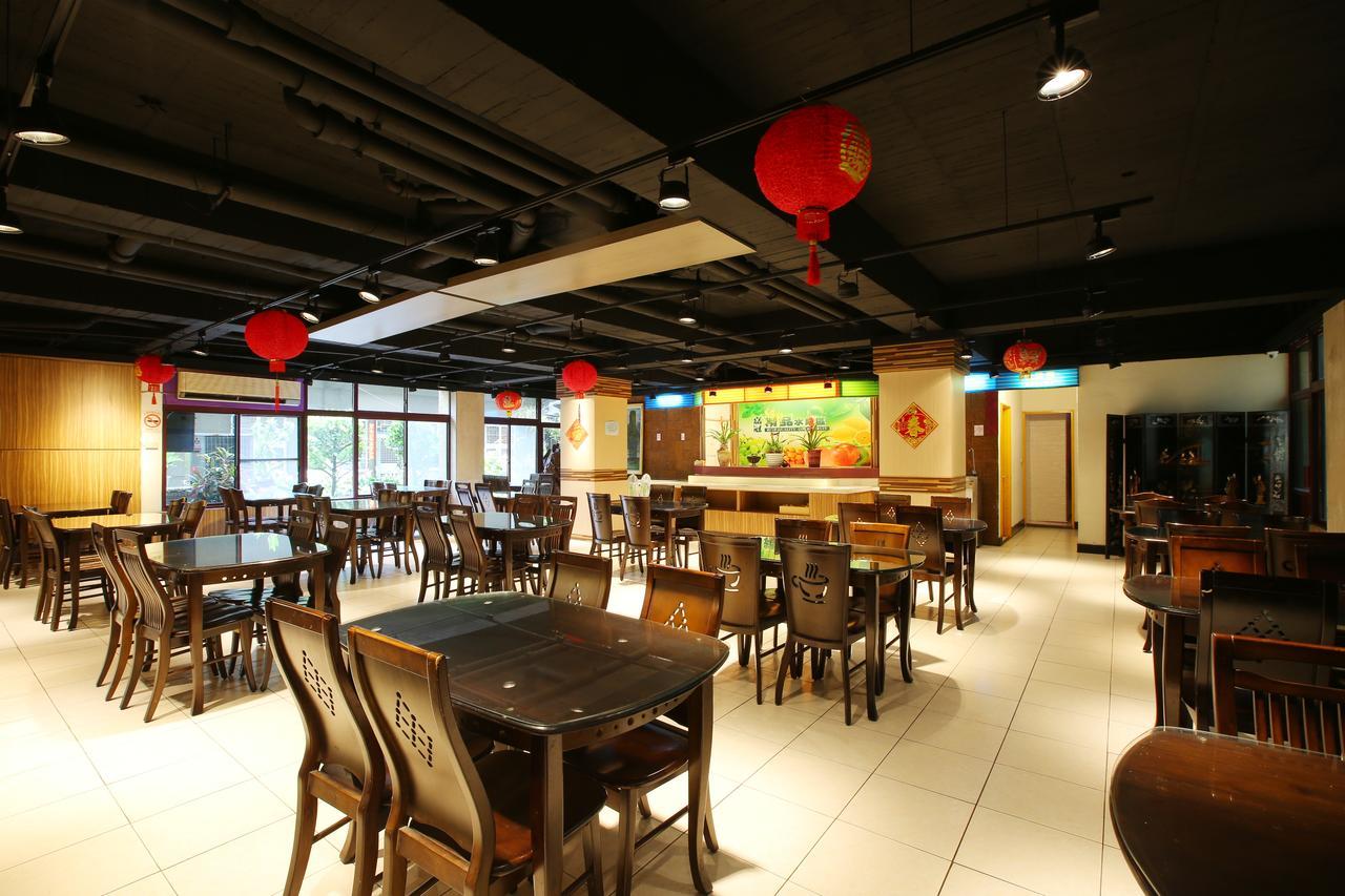 Chiayi Crown Hotel Exteriér fotografie
