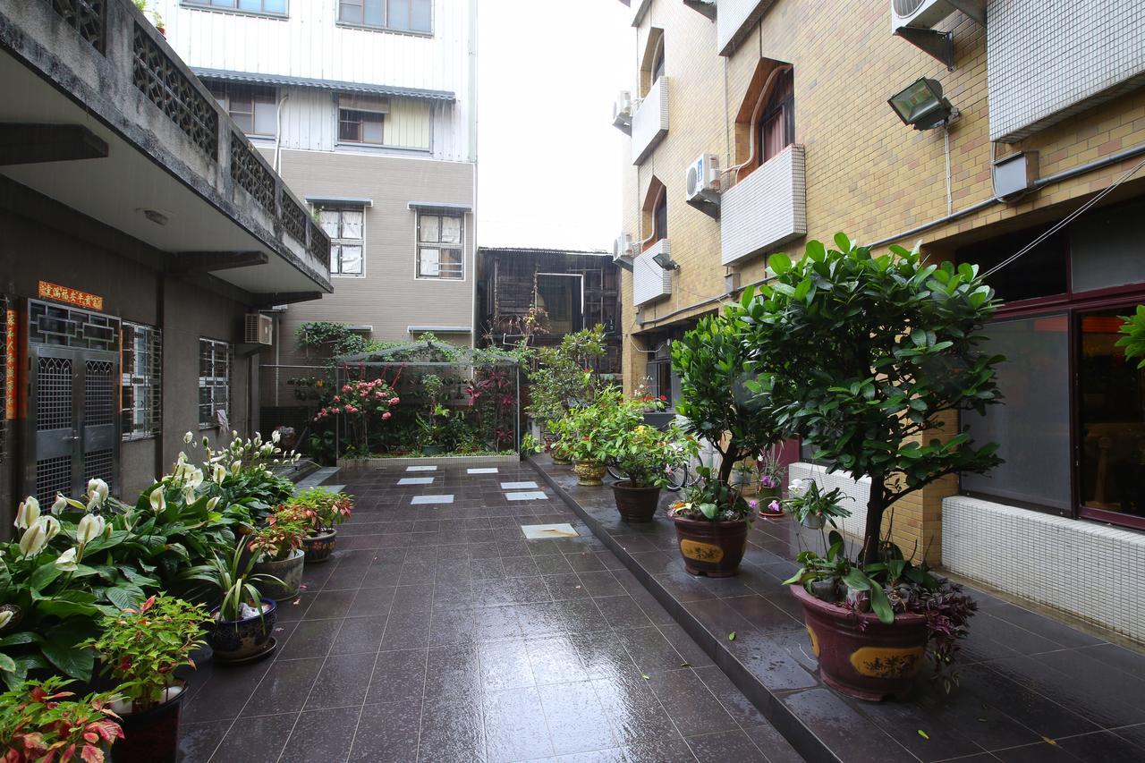 Chiayi Crown Hotel Exteriér fotografie